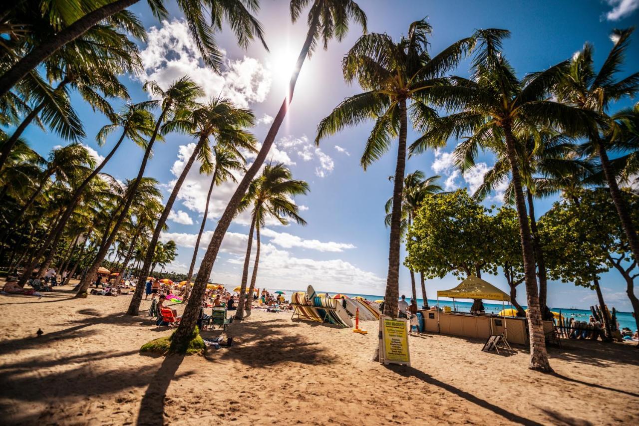 Cozy Waikiki Getaway, Stroll To Beach With Free Parking Honolulu Exterior photo