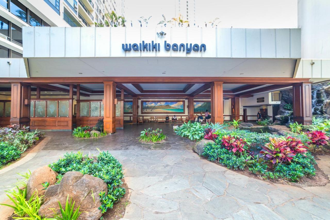 Cozy Waikiki Getaway, Stroll To Beach With Free Parking Honolulu Exterior photo